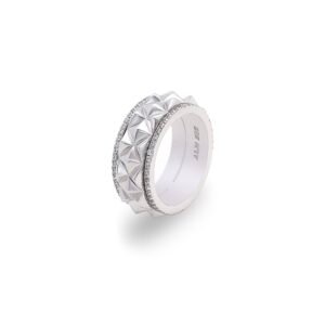 Sterling silver pyramid stud ring with crystal borders